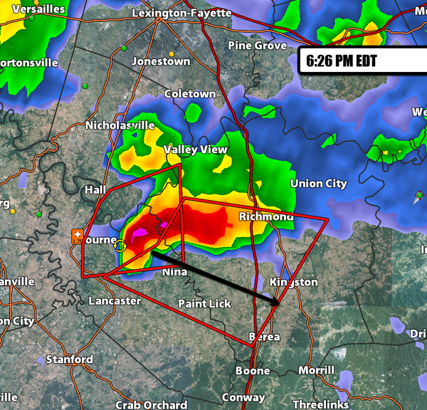 Golf ball size hail and possible tornado with storm south of Lexington, KY